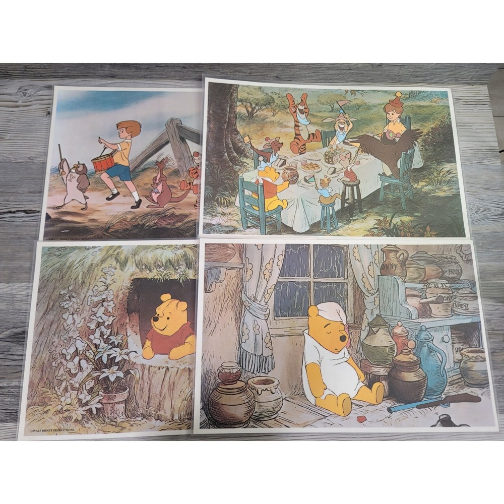 Rare Winnie the pooh and sears Country inn restaurants placemats set of 4